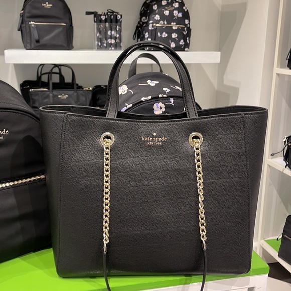 Kate Spade Infinite Large Triple Compartment Tote
COLOR:
Black - Picture 5 of 16